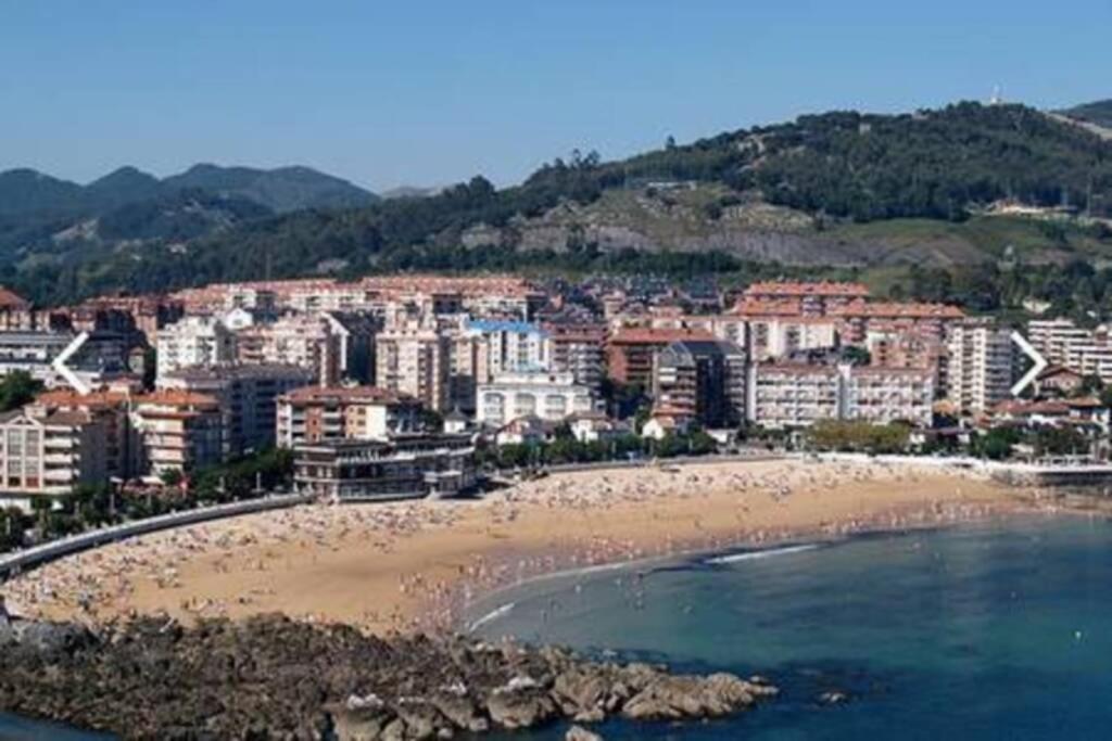 Castro Holidays - Centrico Piscina Urbanizacion Garaje Gratis Castro Urdiales Ngoại thất bức ảnh