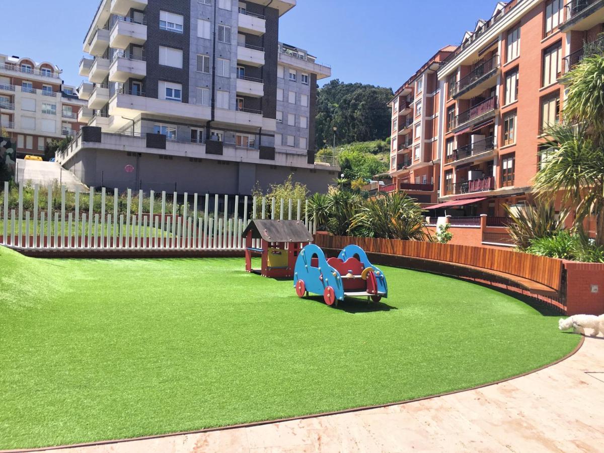 Castro Holidays - Centrico Piscina Urbanizacion Garaje Gratis Castro Urdiales Ngoại thất bức ảnh