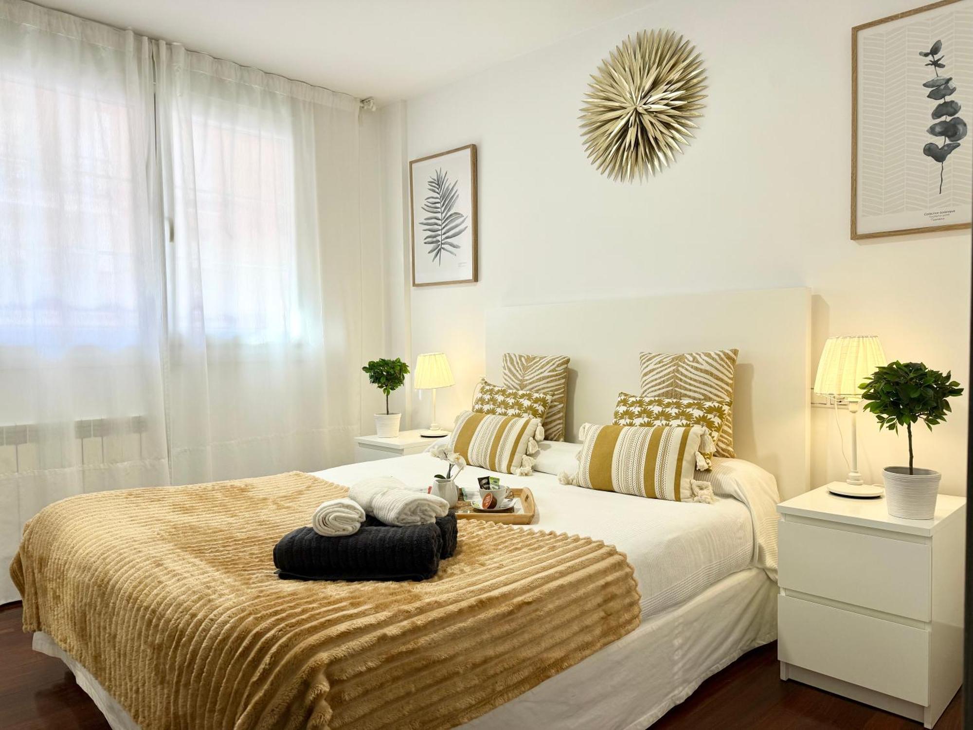 Castro Holidays - Centrico Piscina Urbanizacion Garaje Gratis Castro Urdiales Ngoại thất bức ảnh