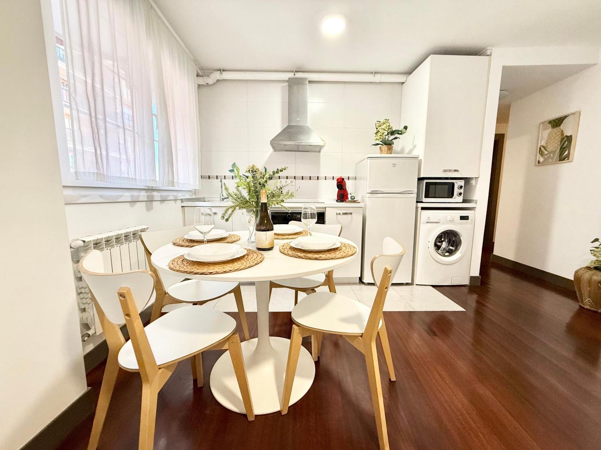 Castro Holidays - Centrico Piscina Urbanizacion Garaje Gratis Castro Urdiales Ngoại thất bức ảnh