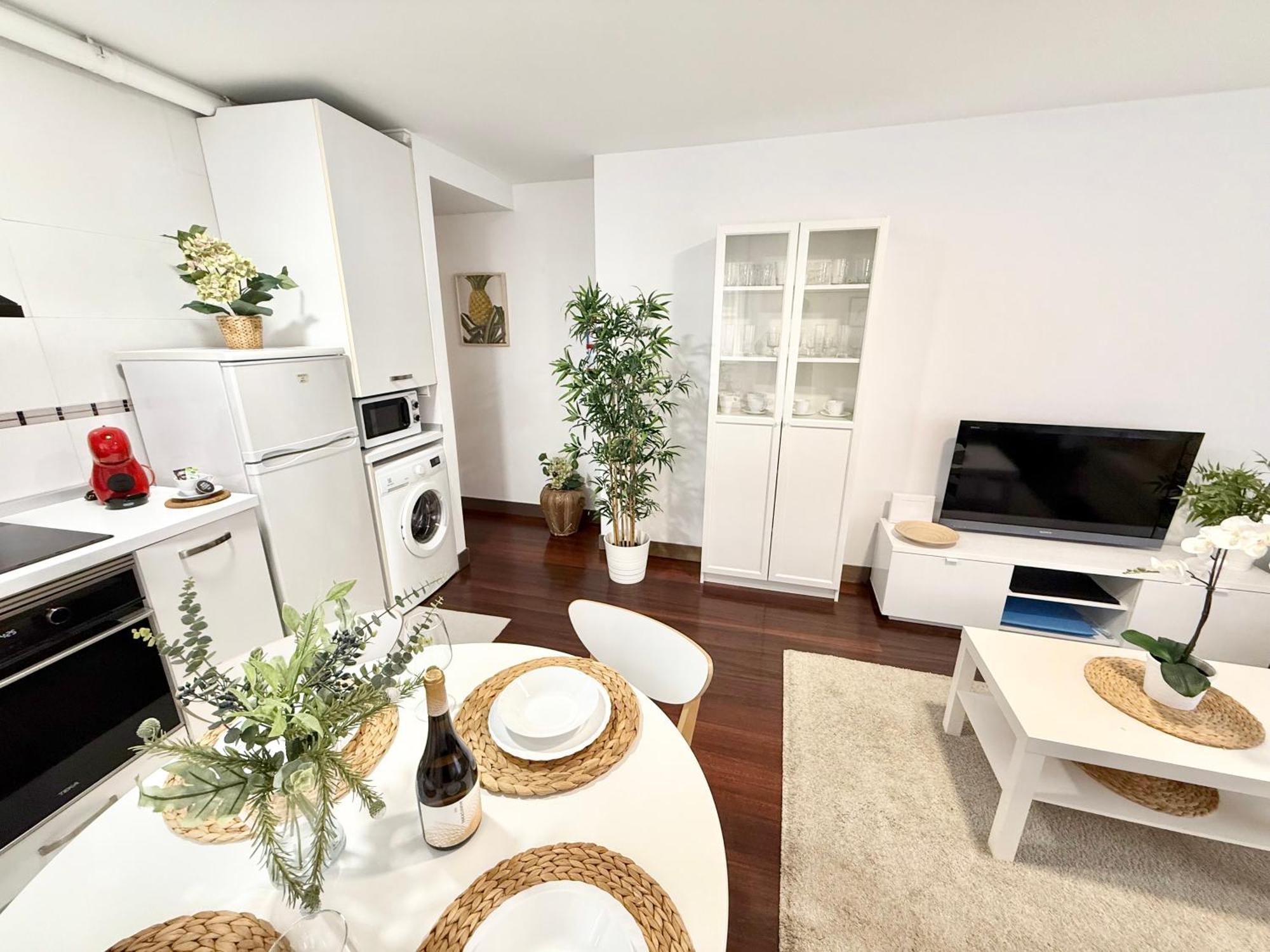 Castro Holidays - Centrico Piscina Urbanizacion Garaje Gratis Castro Urdiales Ngoại thất bức ảnh