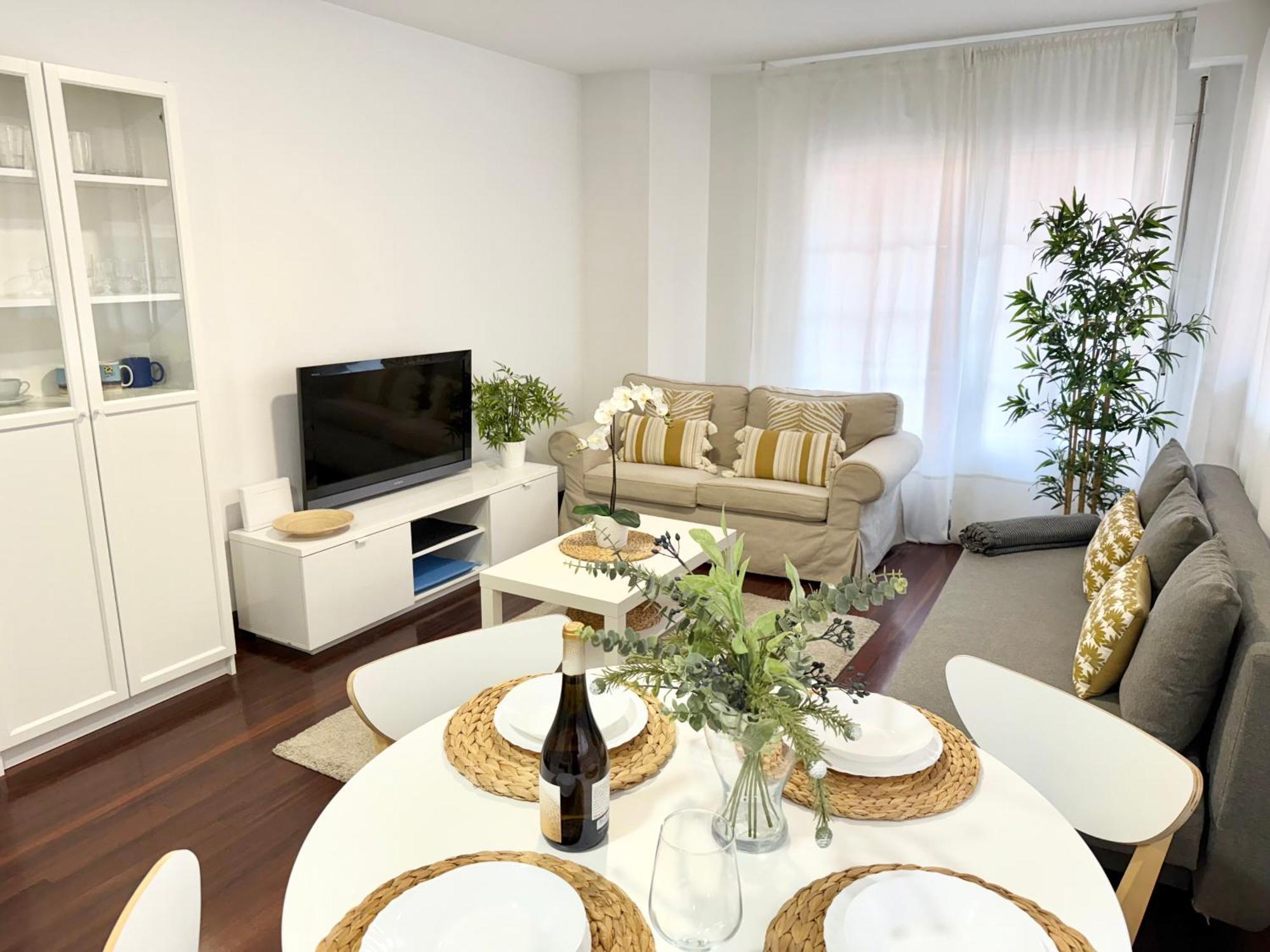 Castro Holidays - Centrico Piscina Urbanizacion Garaje Gratis Castro Urdiales Ngoại thất bức ảnh