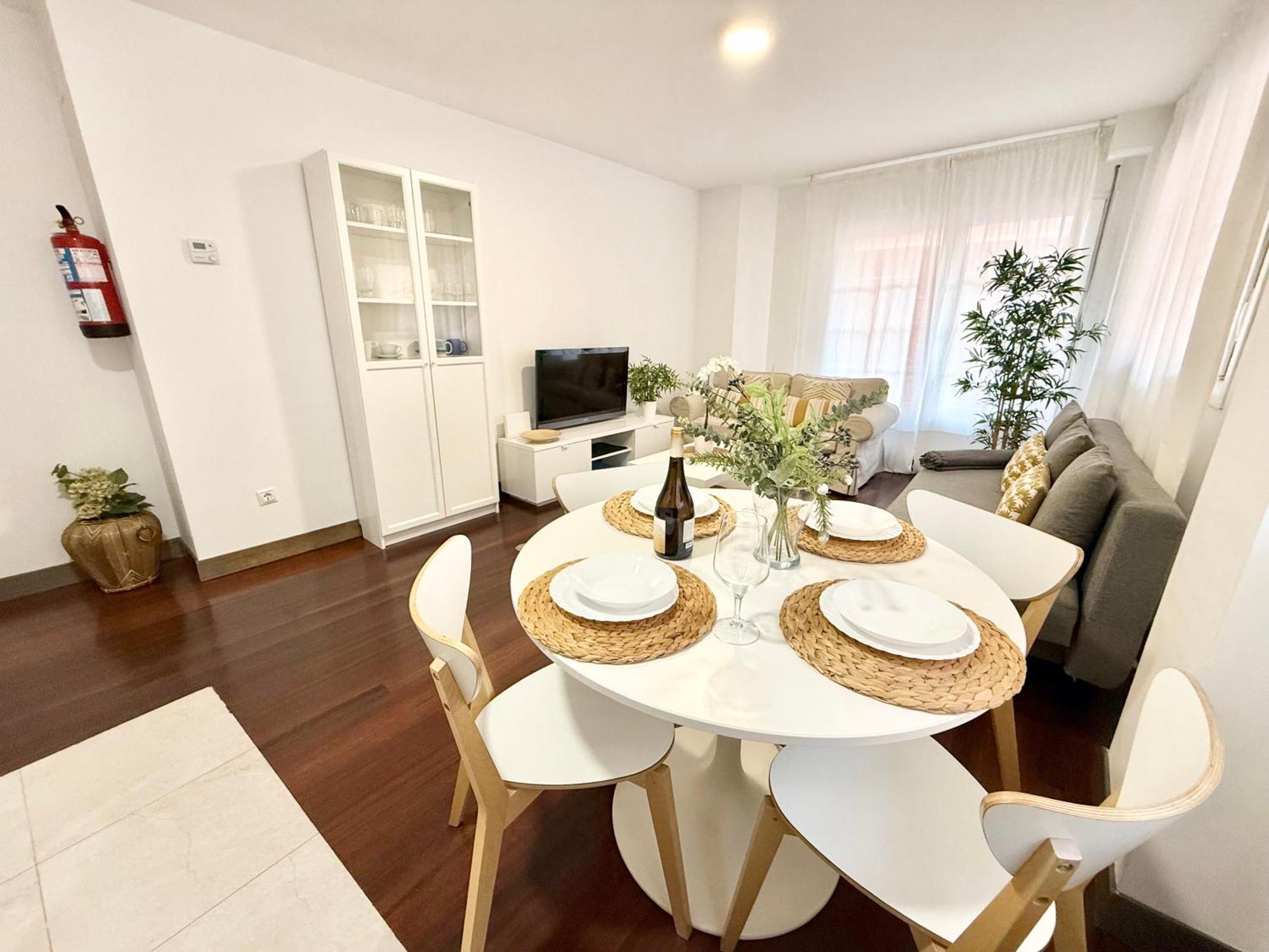 Castro Holidays - Centrico Piscina Urbanizacion Garaje Gratis Castro Urdiales Ngoại thất bức ảnh